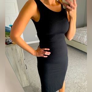 Ribbed black dress Size M
